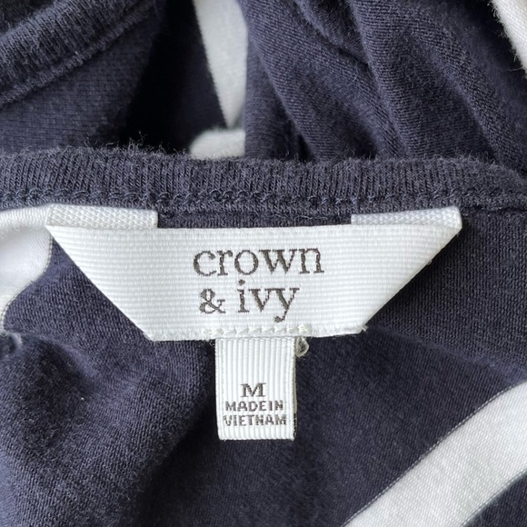 •Crown & Ivy• Striped Keyhole Back Dress - Size Medium - Picture 2 of 8